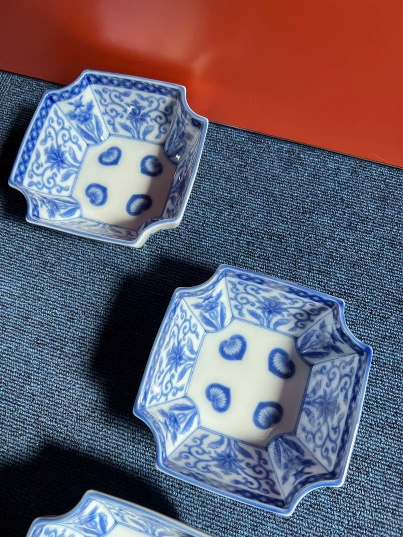 Amazon.co.jp: 1128 深川製磁 かぶと唐草 角小鉢 5客 : ホーム＆キッチン
